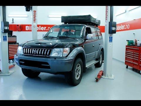 Toyota Land Cruiser: Hvordan bytte caliper, bremseskiver og klosser foran - 1995 til 2000 mod. (J9)