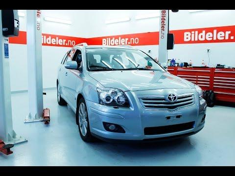 Toyota Avensis: Hvordan bytte bremser bak (caliper, bremsesko, hjullager) - 2003 til 2008 mod. 